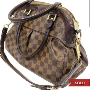 Authentic 💎 Louis Vuitton ✨ Damier Ebene Trevi PM